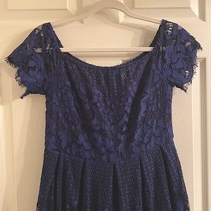 Francesca’s navy lace dress